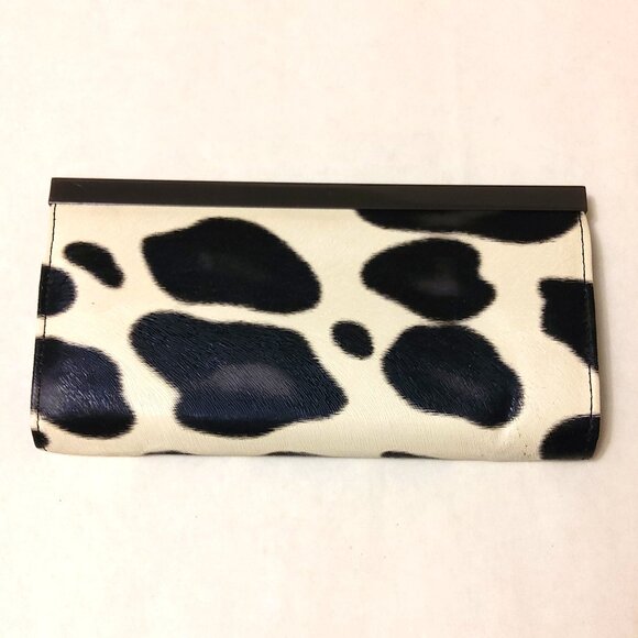 NWOT Quality Faux Leather Black White Wallets for Women with Multiple Card Slots - Picture 2 of 3